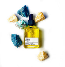 Load image into Gallery viewer, Vitamin C + E - Face Oil - Hydrate Oil - Vitamin C Oil - Face Oil Serum - Natural Skincare - Facial Oil - Brightening